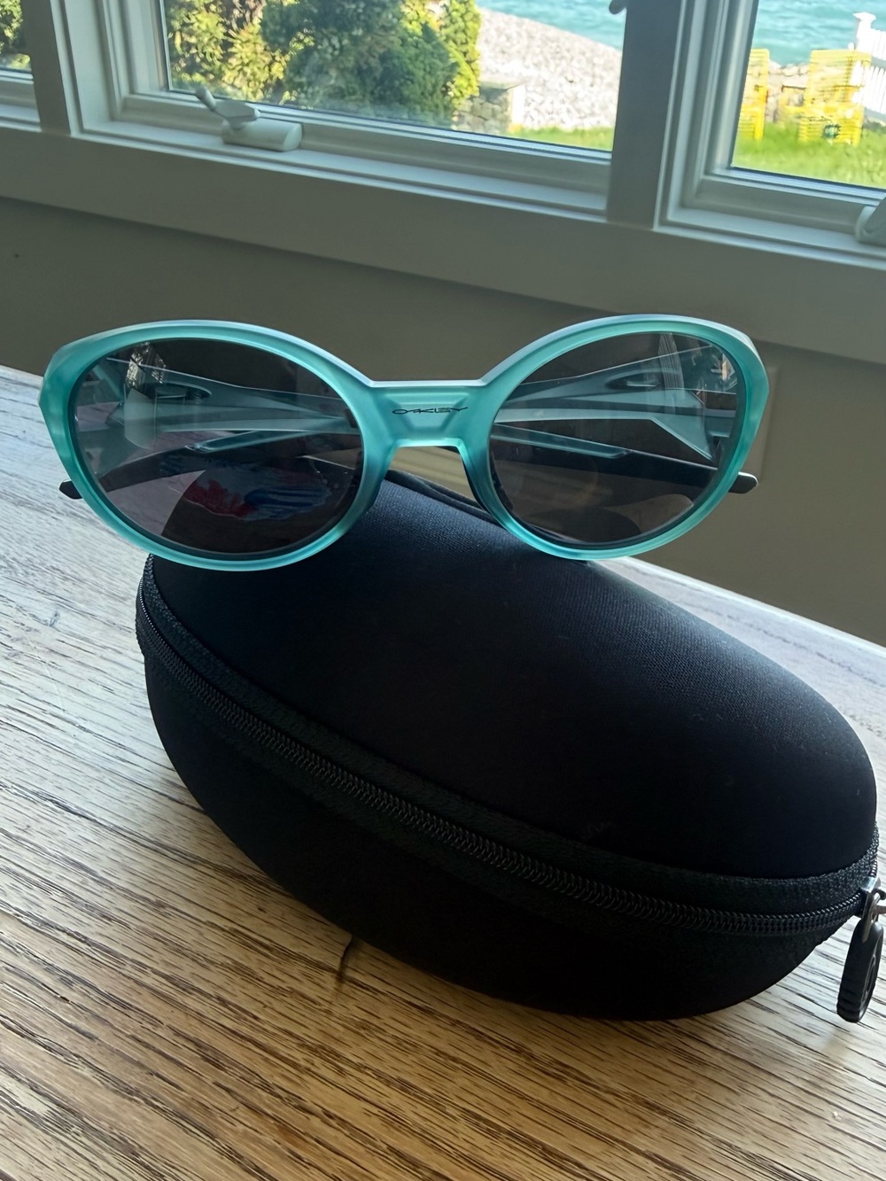Oakley Women's Turquoise Oval Sunglasses